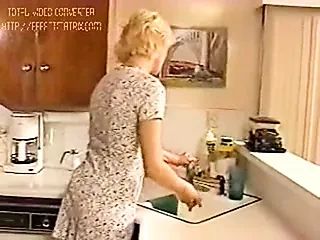 Shemale(Tranny) Wife Get Fucked By Husband in Kitchen !