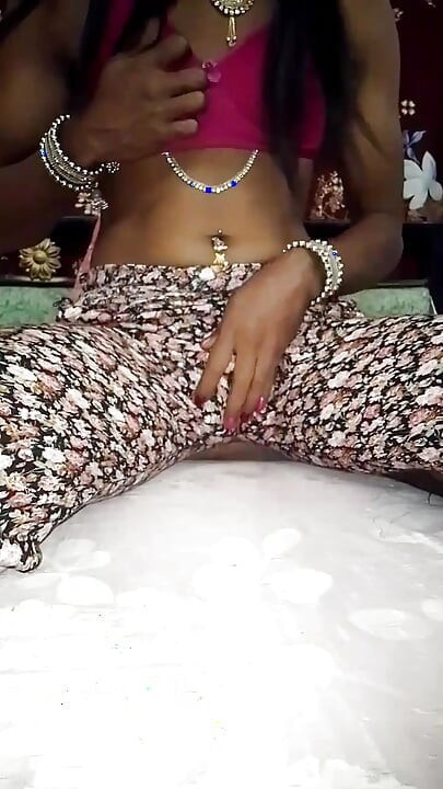 Beautiful Shemale Cuming hot sex video sexy xnxx videos xvideos xHamster video