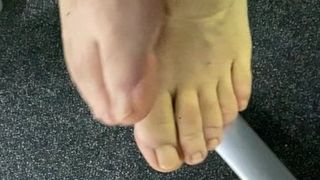 Odora i piedi di 10,5 cm nei calzini