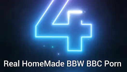 Squirting, hämmert meine muschi mit monsterdildo