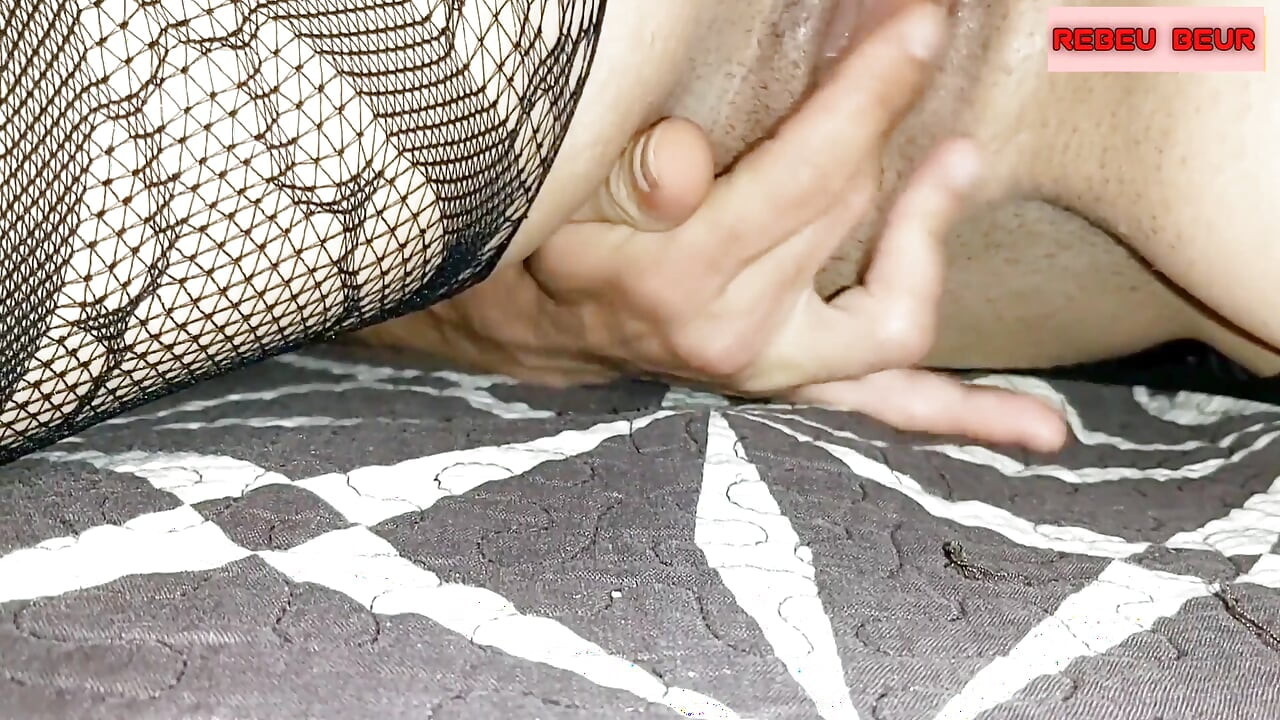 My Beurette in Sexy Lingerie Sucks me and then I cum in her