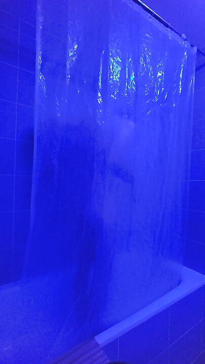 I'm taking a shower