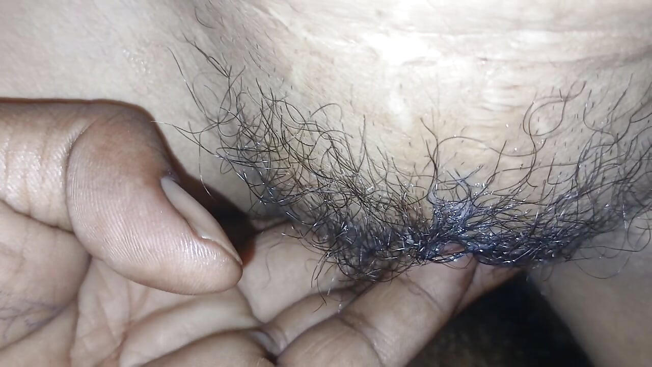 railway station par bhabhi ko sex chda