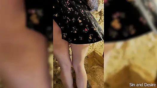 Tinder in Montenegro, mein erstes match war eine exhibitionistische nymphomanin, die mich Stunden nach unserem treffen im auto fickte