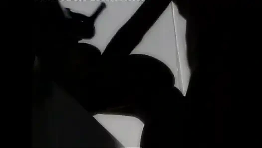 Küçük memeli genç kız canavar yarakla sikiliyor ve sıkı amına boşalıyor