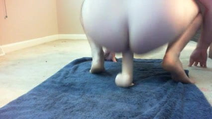 Me fucking my ass and gaping