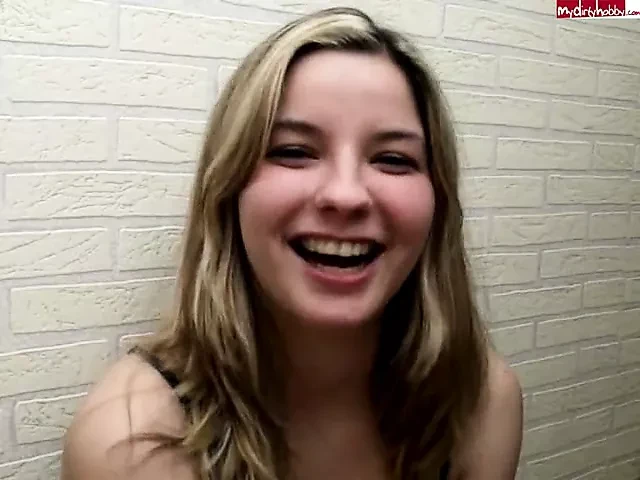 Nice Girl is thisty