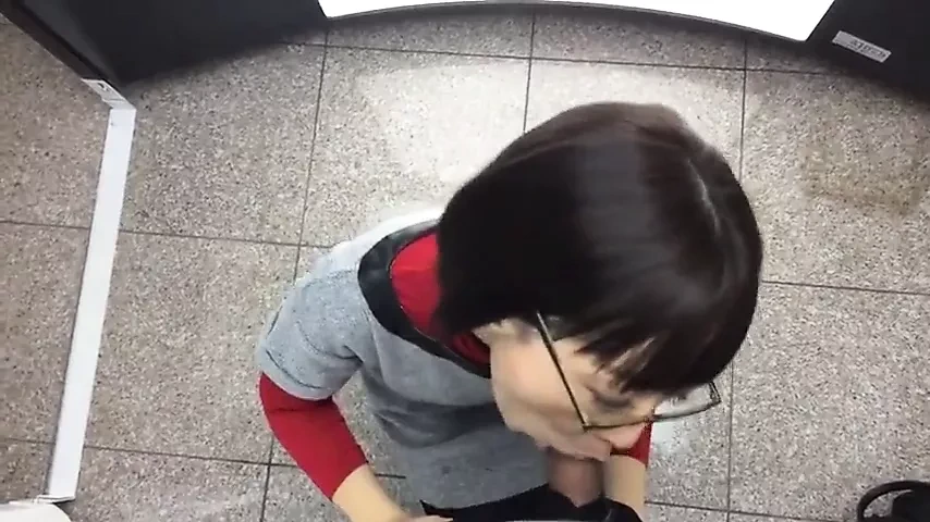 公共场合舔鸡巴和性爱，户外