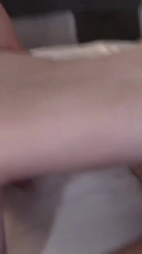 SKINNY BOY HOLE | Clip 2
