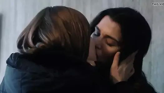 Celebrities Rachel McAdams & Weisz Lesbian Sex Scene