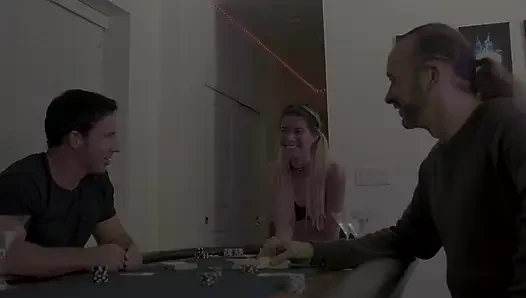 Zamanını poke ediyor