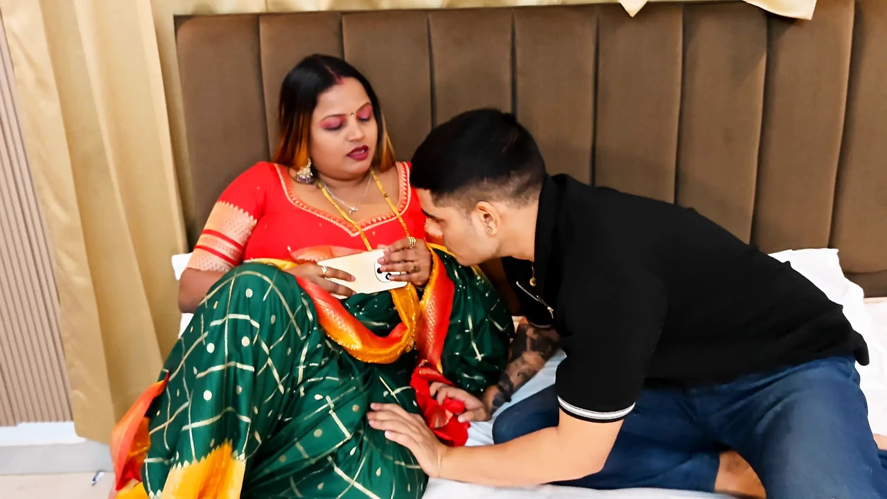 Indian Desi Friend's Girlfriend Had Hardcore Sex Fick Her Pussy Hindi Audio