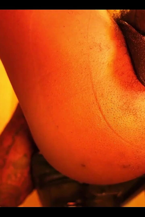 I Will Show You My Pretty Anal