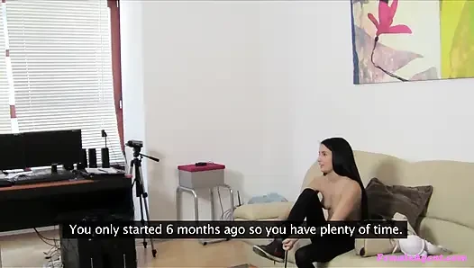 Kadın ajan - harika memeli ince hatun takma yarak macerasıyla şaşırıyor
