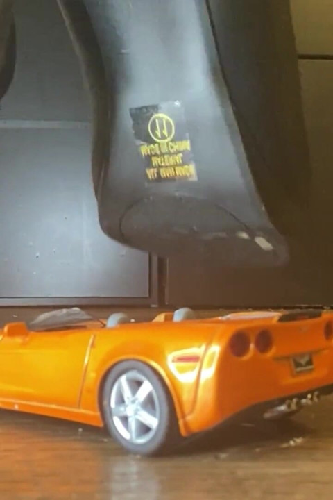 Crushed Dreams: Giantess Bootyful Bella Blast Vs the Orange Sports Car