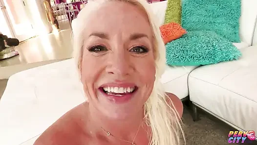 Hardcore Interracial Anal For Blonde Horny MILF Taylor Upton