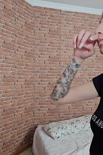 Mega pljuvačka od Arete Lud