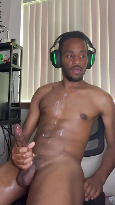 Nut Comp #2 ChrisVxxx