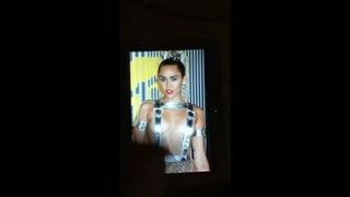 Miley Cyrus и сперма HD