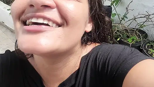 She Likes Black Cock