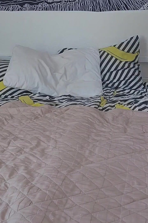 Zavela sam momka na seks posle tuširanja, jebala ga u usta i došla