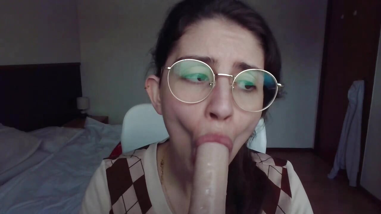 COMPILAȚIE SHANAXNOW CU MUIE CU VIBRATOR CĂLĂRINDU-ȘI IUBITUL