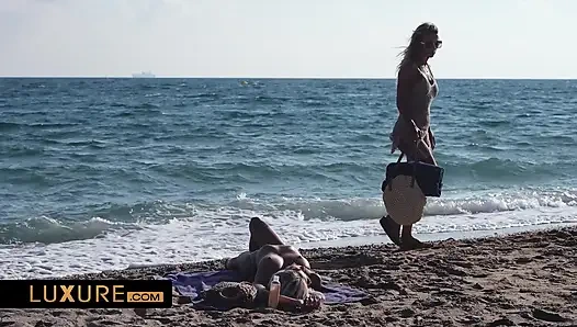 Lesbische verführung am meer