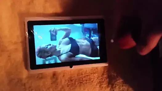 Wwe diva natalya boşalmak haraç