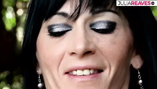 Pantat sempit cewek nakal ini dientot habis-habisan sama kontol besar sampai dicrot di dalam