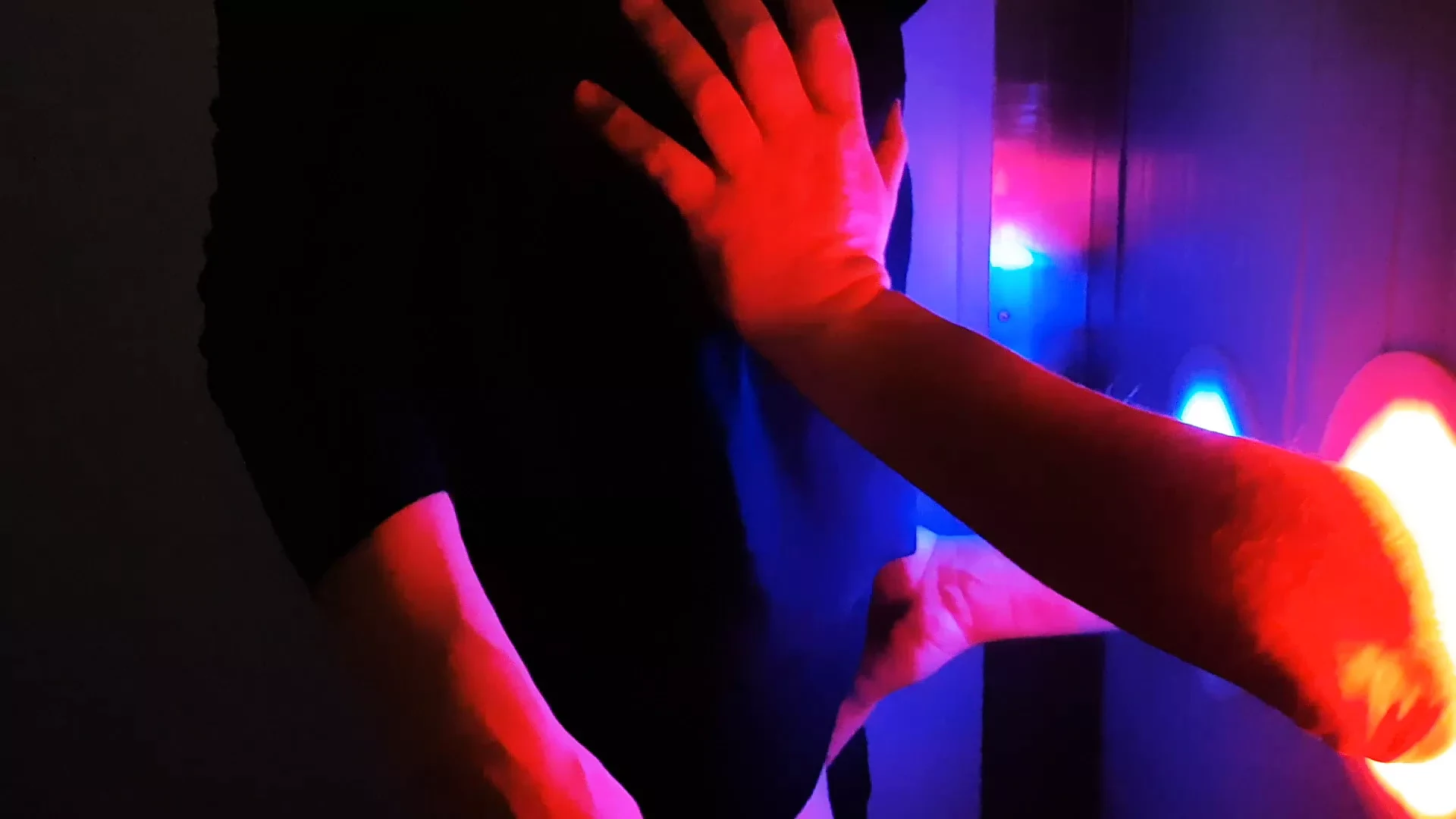 Aljkave sekunde sa strančevom spermom kod kuće od gloryhole
