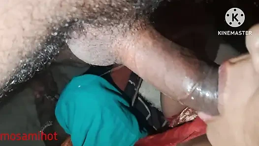 Die Schwägerin des Dorfes stellte Sahne in Milch und steckte sie in den Mund des Landes.