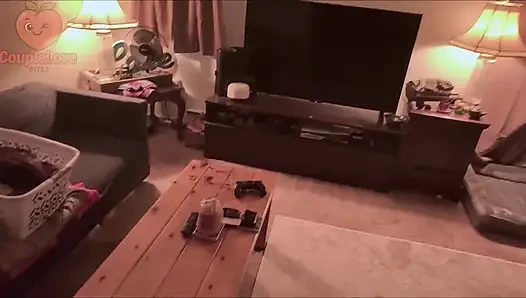 En iyi arkadaşımın üvey annesini sikiyorum
