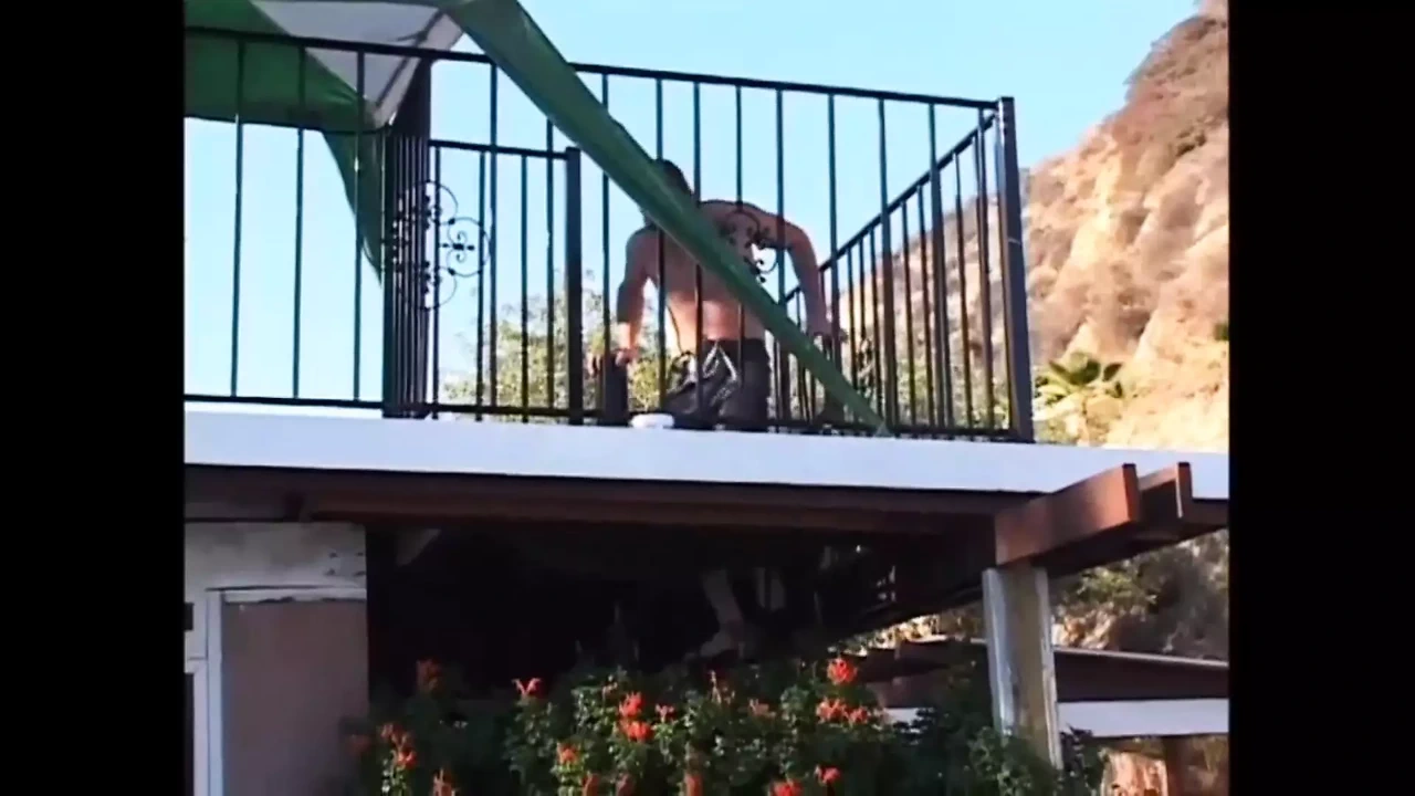 Chơi tập thể vợ tôi - tập 1