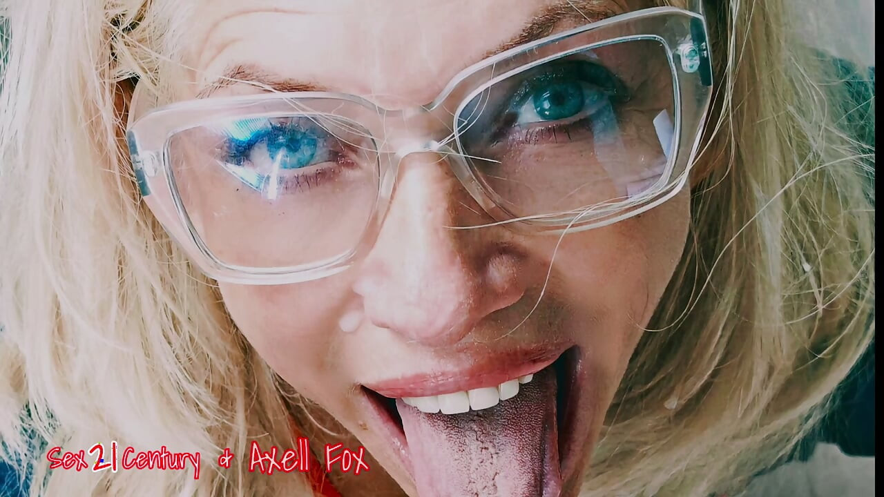 Hot Blonde MILF French Pure Doggystyle Anal Sex. DeepThroat Big Dick. Cum on Glasses&Face.