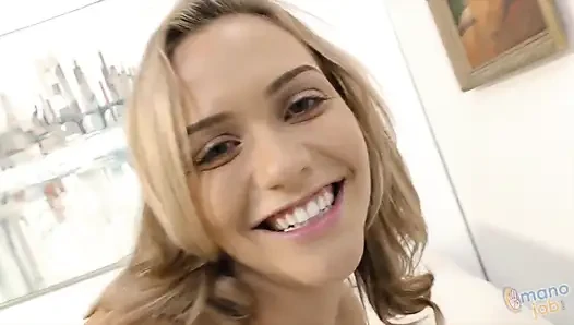 Mia Malkova 'kaplı''