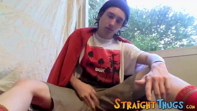 Sean Johansen enjoying his own dick