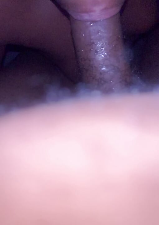 역대 최고의 POV 오럴 앵글, 느린 보짓물 18세 핑크 빠는 입술 클로즈업 보기