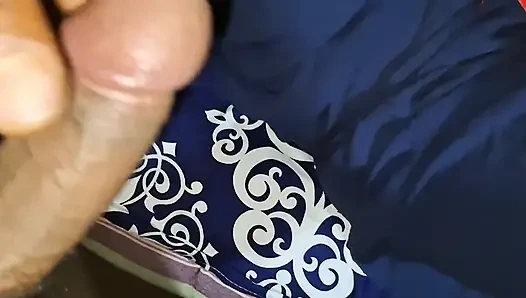 Nepalli küçük gelgit amcık iyi titreşimler