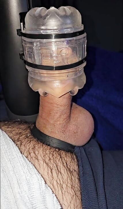 乱雑で手際よくストローカー射精