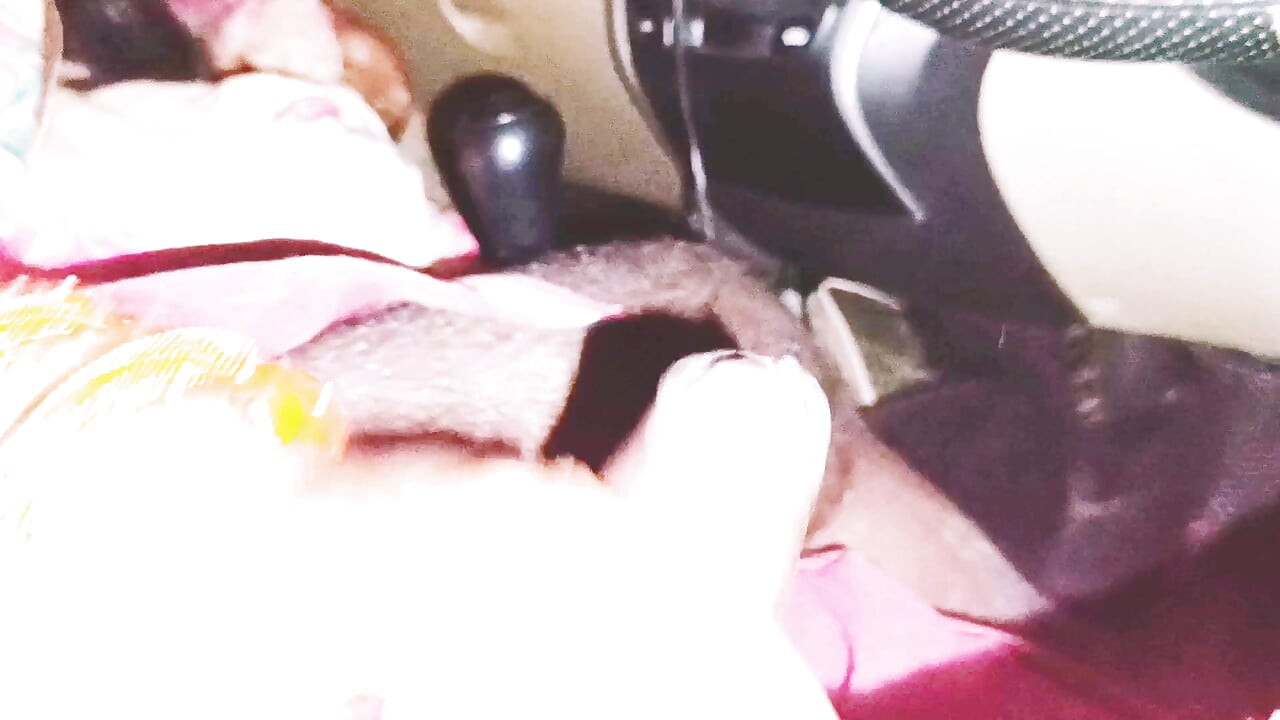 Indian Car Sex Pink Saree Bhabi Try to Fucking with Boy Friend. Telugu Firty Talks.