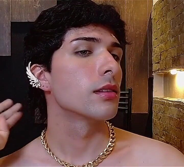 Hot Gay
