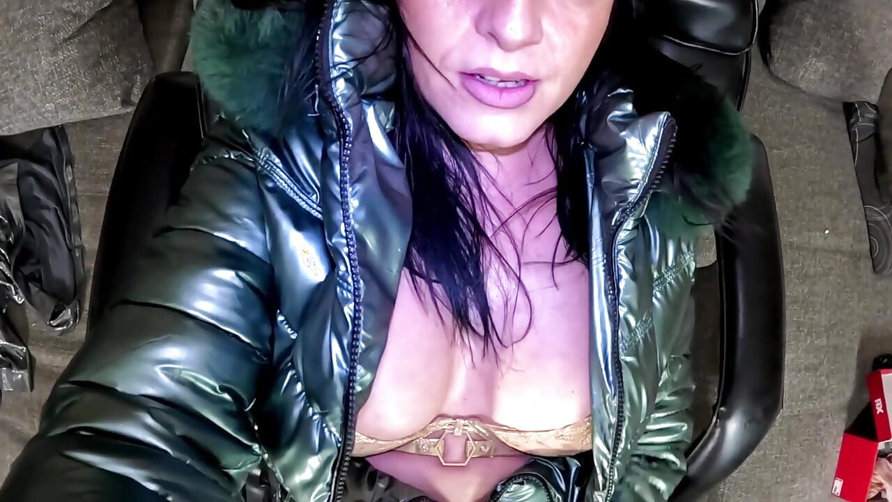 Busty MILF in Shiny Downjacket - Zipper Cleavage & Coat Tease