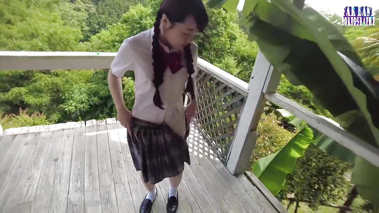 หยอกล้อนอกอาคารกับสาวงามคัพเอฟสีชมพูแช่น้ํามัน ตอน 2