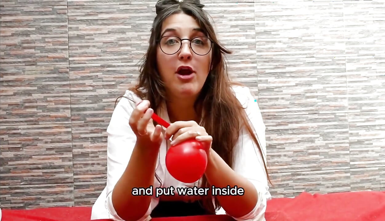 Mad Scientific Make Pop Experiments with Balloons - Bunny Looner