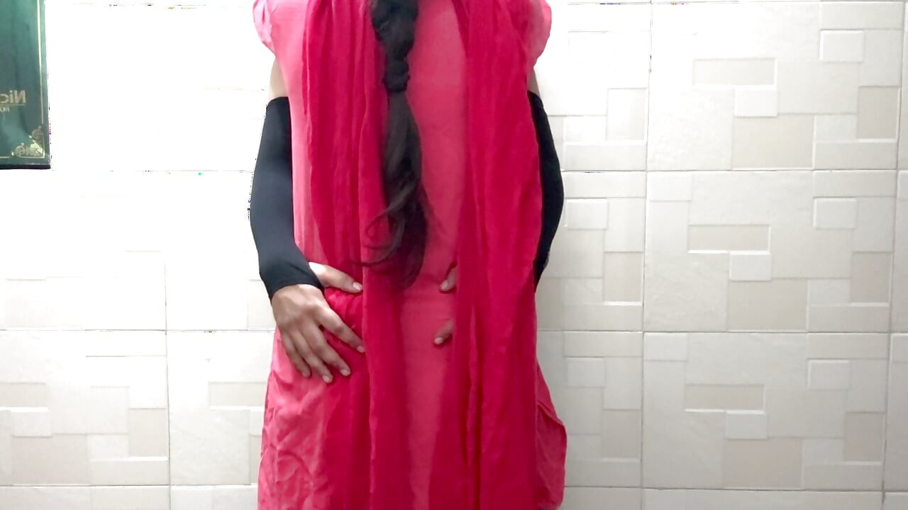 Desi hete aditi bhabhi neukt met dewar desi romance video