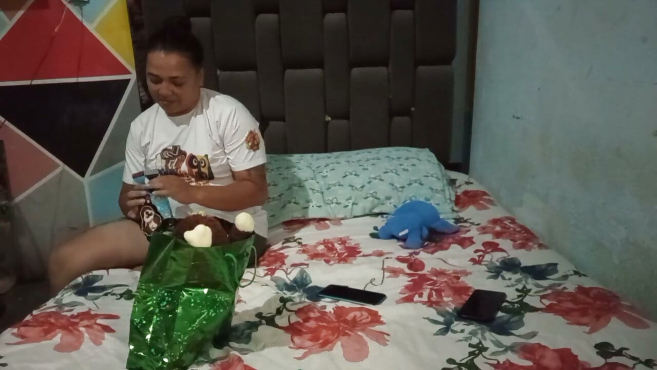 Merayakan cinta dan persahabatan