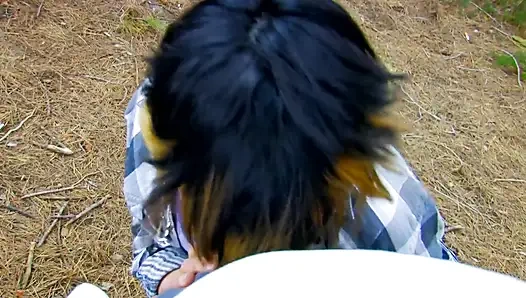 Ben boşalana kadar izleyici tarafından sert sikildim