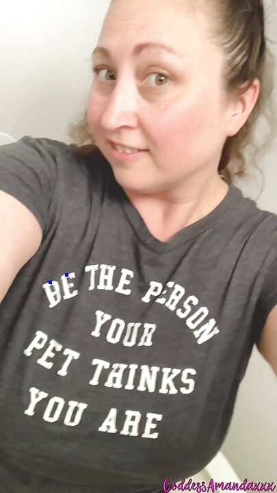 BBW nagy fenék a fürdőszobában