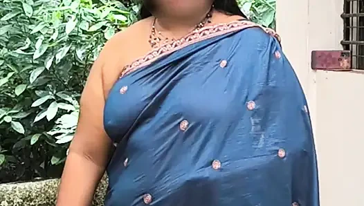 Hintli kız mavi şalvarda üstsüz seksi fotoğraf çekiminde, çekimden sonra