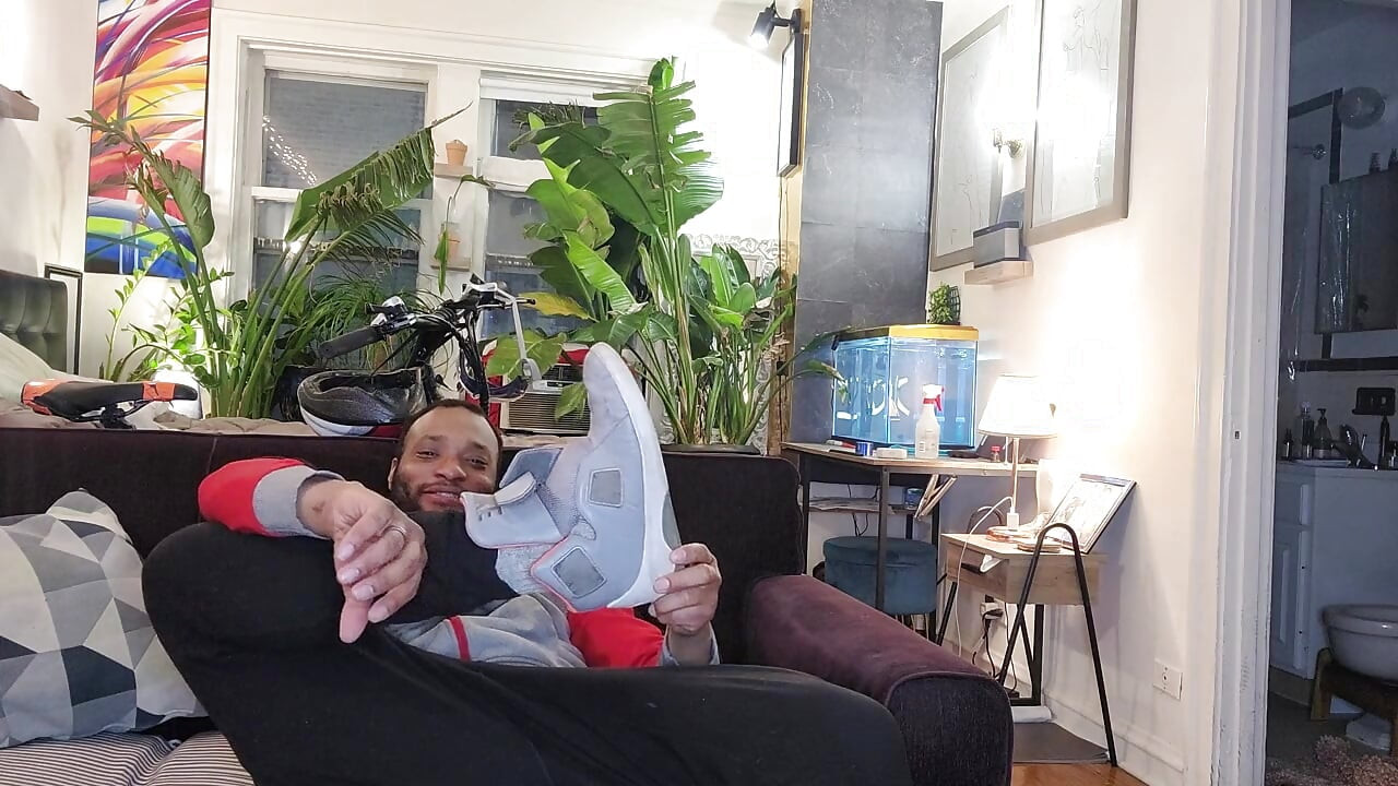 Kenni Jai se skida za tebe! Koja je nagrada?